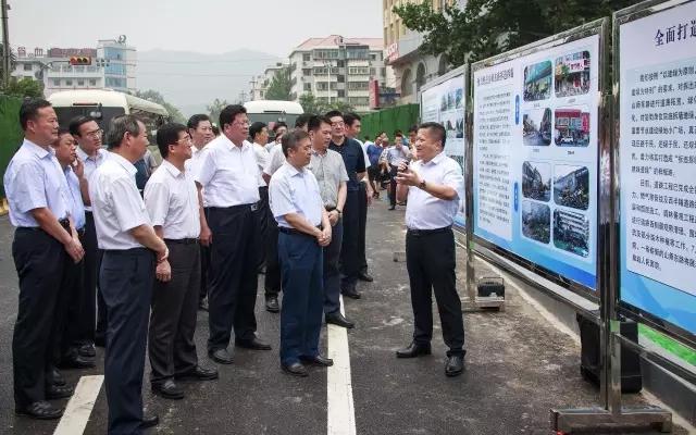 枣庄市委书记率考察组调研山师东路建设情况